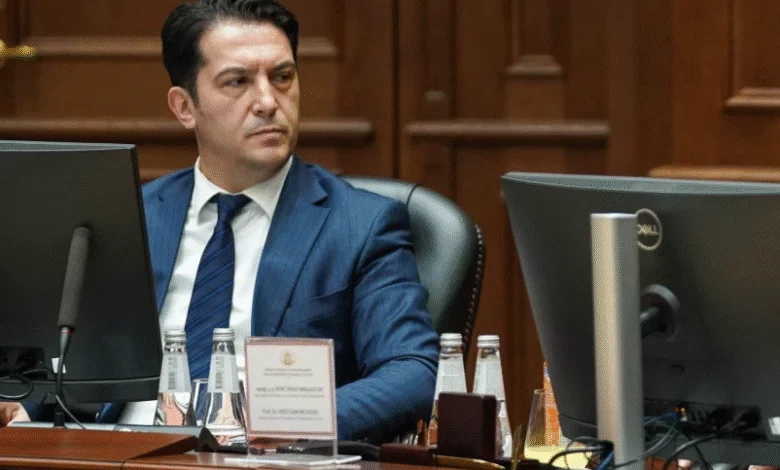 Bekim Sali përkujton viktimat e tërmetit të vitit 1963: Shkupi u ngrit sërish falë solidaritetit dhe shpresës 3 bekim sali perkujton viktimat e termetit te vitit 1963 shkupi u ngrit serish fale solidaritetit dhe shpreses 6a664ce4177ca