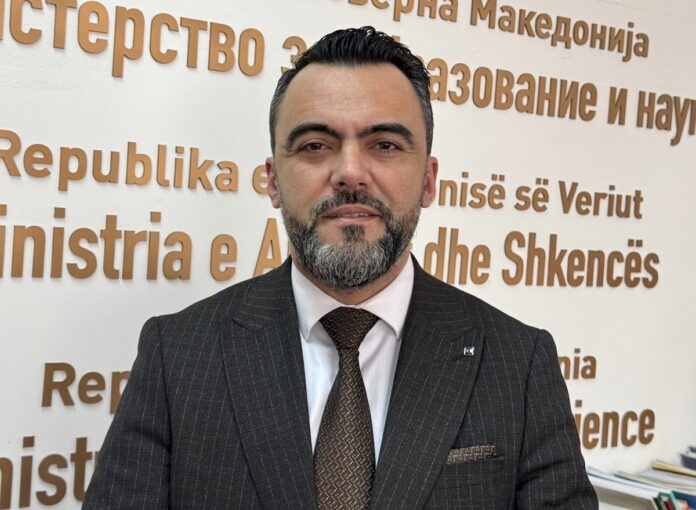 Disa paralele profesionale mund të mos formohen, Sulejmani: Po shqyrtojmë kërkesat e shkollave 2 disa paralele profesionale mund te mos formohen sulejmani po shqyrtojme kerkesat e shkollave 6a5d4bedde5db