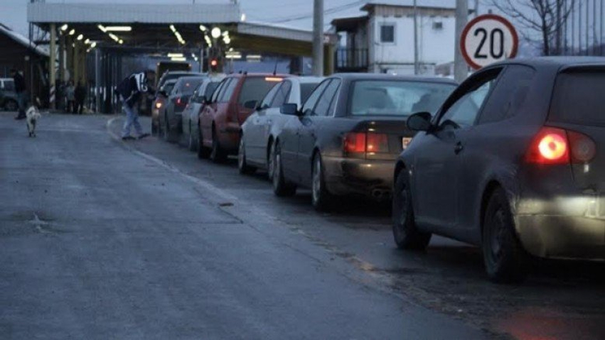 Disa po shkojnë në pushime, disa po vijnë në atdhe/ Kjo është gjendja në pikat kufitare 1 disa po shkojne ne pushime disa po vijne ne atdhe kjo eshte gjendja ne pikat kufitare 6a4963b49d250