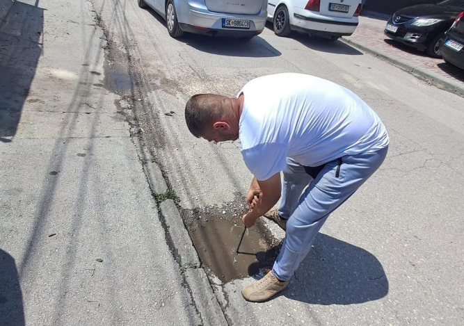 Ekipet e Komunës së Çairit vazhdojnë në terren pas reshjeve të dendura të shiut 3 ekipet e komunes se cairit vazhdojne ne terren pas reshjeve te dendura te shiut 6a4655d04e59d