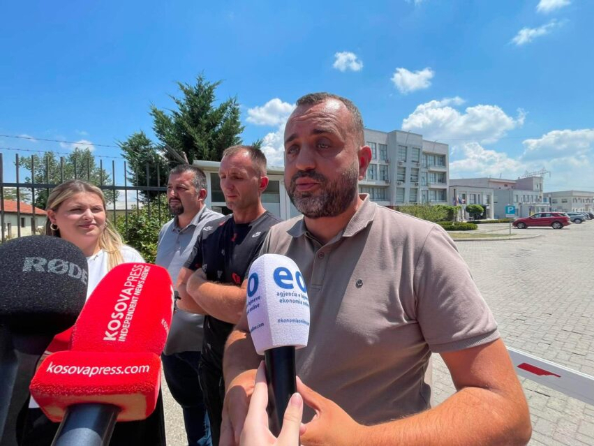Fermerët dhe “Vita” shkojnë te AUV, kërkojnë publikimin e rezultateve qysh sot! 3 fermeret dhe vita shkojne te auv kerkojne publikimin e rezultateve qysh sot 6a5a16b94d260