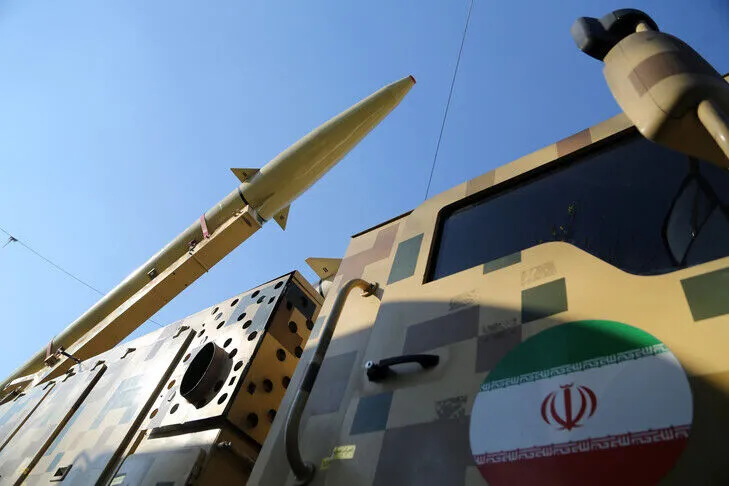 Irani lëshon 10 raketa balistike drejt një baze amerikane në Jordani 3 irani leshon 10 raketa balistike drejt nje baze amerikane ne jordani 6a4fbe6685403