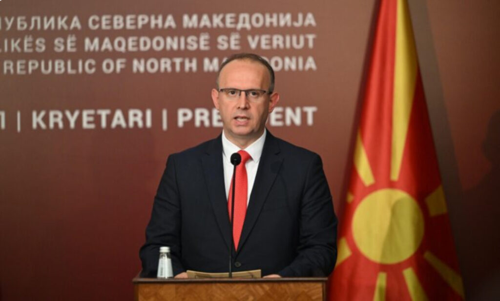 Kryeparlamentari Gashi opozitës: Ligji për Përfaqësim, kur të krijohen kushte 3 kryeparlamentari gashi opozites ligji per perfaqesim kur te krijohen kushte 6a5bfa77a3fbd
