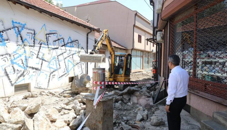 Mexhiti premton 28 milionë euro për modernizimin e Çarshisë së Vjetër 3 mexhiti premton 28 milione euro per modernizimin e carshise se vjeter 6a63ab2e951e0