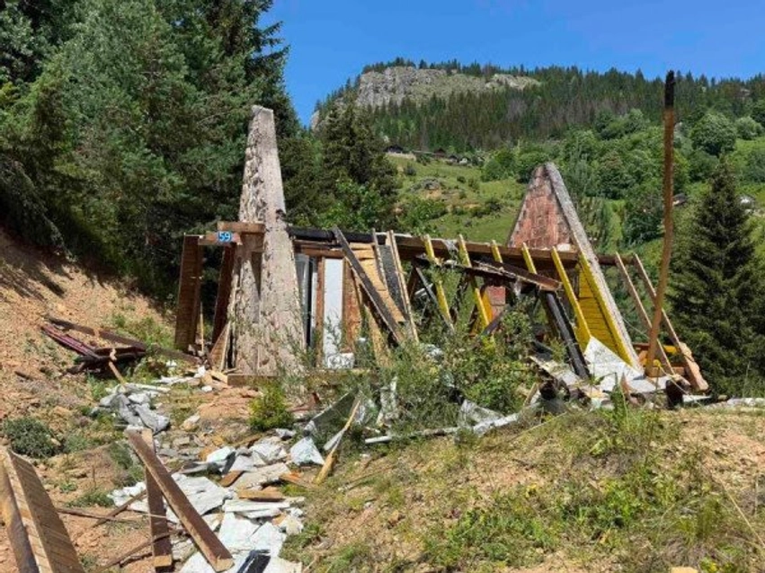 ne stankaj te rugoves u lirua nje prone e uzurpuar 6a466c5335c9d
