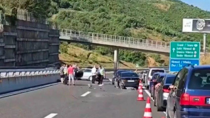 nga aksidenti i rende para pikes kufitare ne vermice lendohen tete persona 6a48d7167e134