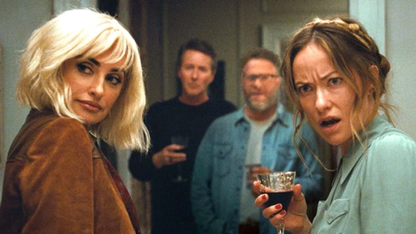 olivia wilde tregon se penelope cruz e puthi gjate xhirimeve te filmit the invite 6a54b67253d94