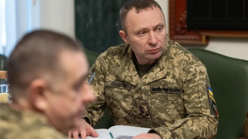 pese dite pas marrjes se detyres shefi i ri i ushtrise ukrainase urdheron kontroll te madh 6a6665942c0b7