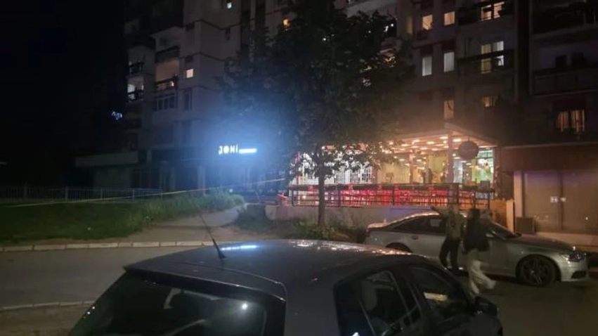 Plas thika në Fushë-Krujë/ Sherr mes të rinjve, plagoset 22-vjeçari 1 plas thika ne fushe kruje sherr mes te rinjve plagoset 22 vjecari 6a5541af7b629