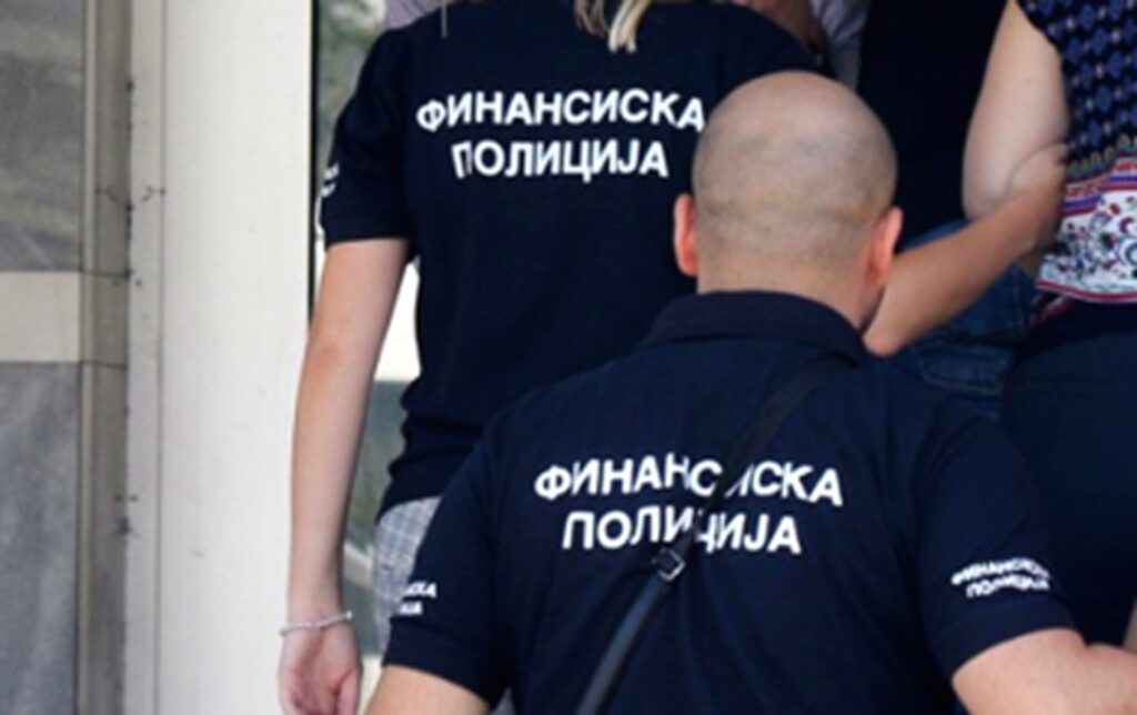 Skandal mbi 1.2 Milionë Euro! Policia Financiare në Maqedoni zbulon skemën mafioze që fundosi kompaninë për t’u pasuruar vetë 3 skandal mbi 1 2 milione euro policia financiare ne maqedoni zbulon skemen mafioze qe fundosi kompanine per tu pasuruar vete 6a4d41b5b13eb