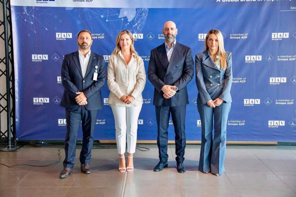 VLEN: Transporti ajror po modernizohet me standarde evropiane, Maqedonia e Veriut e para në rajon me teknologjinë më të avancuar 3 vlen transporti ajror po modernizohet me standarde evropiane maqedonia e veriut e para ne rajon me teknologjine me te avancuar 6a461d8e62d5d