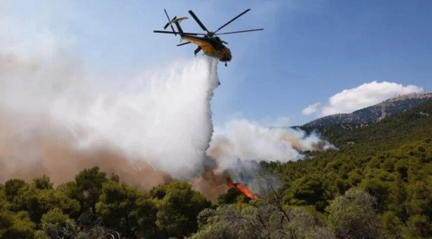 2 anetare te ekuipazhit humben jeten pasi dy helikoptere zjarrfikes u perplasen gjate shuarjes te nje zjarri ne greqi 6a7048d02c3d8