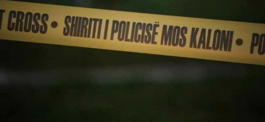 72 vjecari bie ne bunar teksa ujiste kopshtin policia e nxjerr te gjalle 6a7a4769aaf72