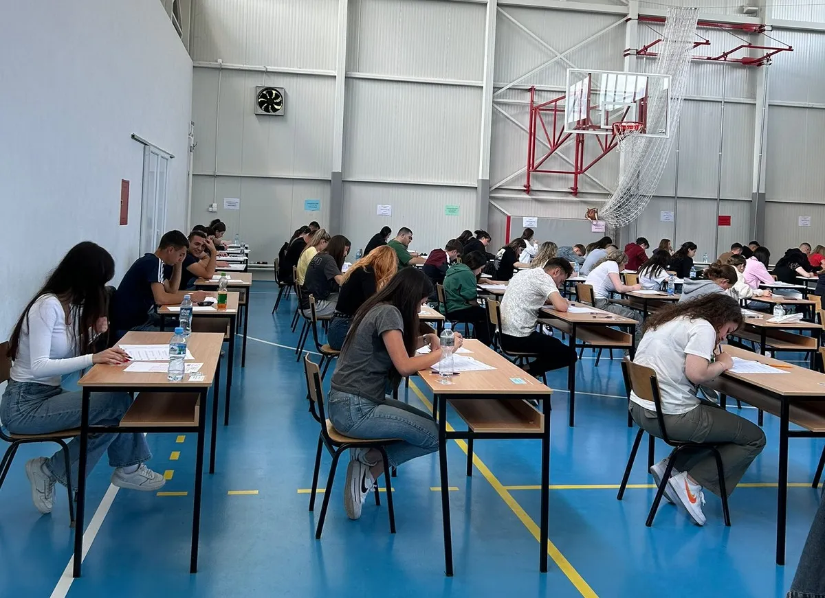 Afati i gushtit për maturën shtetërore nesër dhe të premten, provimet zhvillohen në katër qytete 1 afati i gushtit per maturen shteterore neser dhe te premten provimet zhvillohen ne kater qytete 6a7af5da79d64
