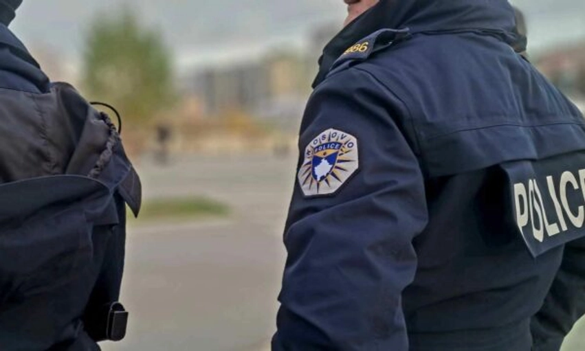 Arrestohet shtetasi i Shqipërisë, sulmoi zyrtarët policorë 1 arrestohet shtetasi i shqiperise sulmoi zyrtaret policore 6a8d435f75dee