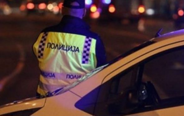Burri gjendet i vdekur me plagë nga arma e zjarrit në gjoks 1 burri gjendet i vdekur me plage nga arma e zjarrit ne gjoks 6a7cefed6ddc3