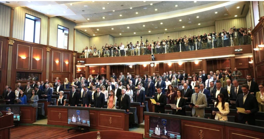 Çfarë ndodh nëse Kuvendi i Kosovës nuk konstituohet deri në mesnatë? 2 cfare ndodh nese kuvendi i kosoves nuk konstituohet deri ne mesnate 6a75fe74c347f