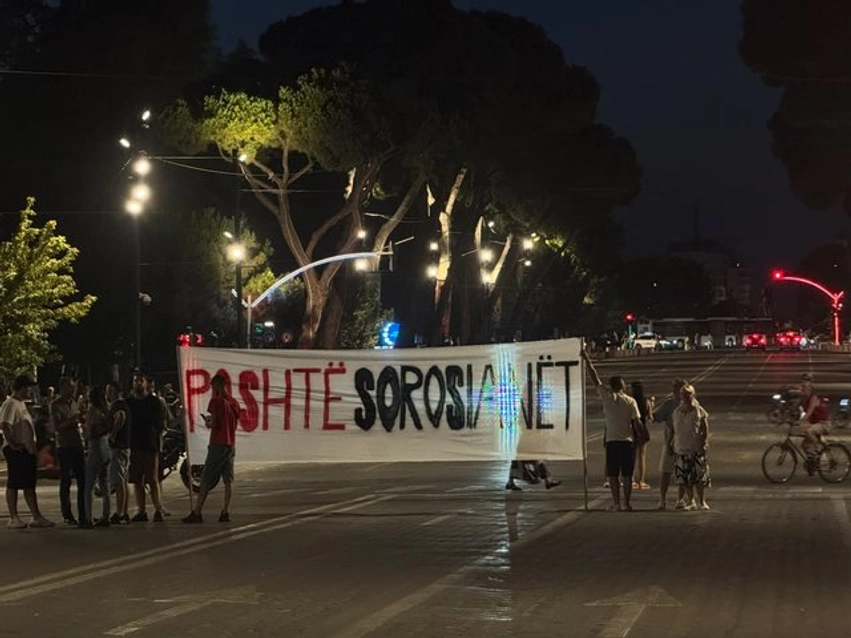 dita e 83 te protestuesi paralajmeron pershkallezim ne shtator do te bllokojme rruget 6a88c8506b10e