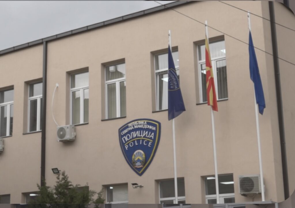 Dy 70-vjeçarë përleshen fizikisht në Kumanovë, njëri përfundon në spital 5 dy 70 vjecare perleshen fizikisht ne kumanove njeri perfundon ne spital 6a91430d3667f