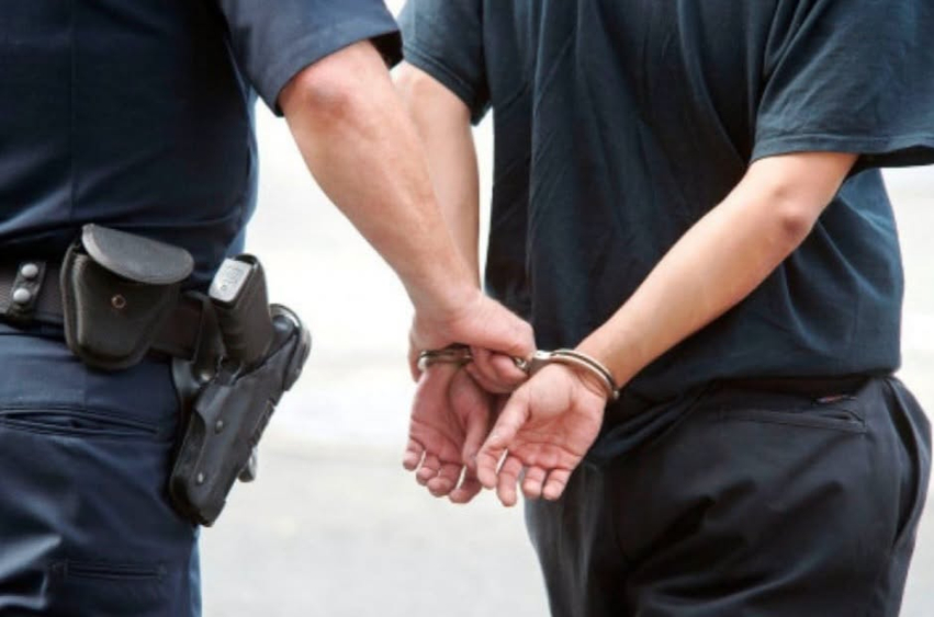 Dy persona arrestohen në Kosovës, njëri shtetas nga Serbia – kanosi policin 1 dy persona arrestohen ne kosoves njeri shtetas nga serbia kanosi policin 6a928ef481185