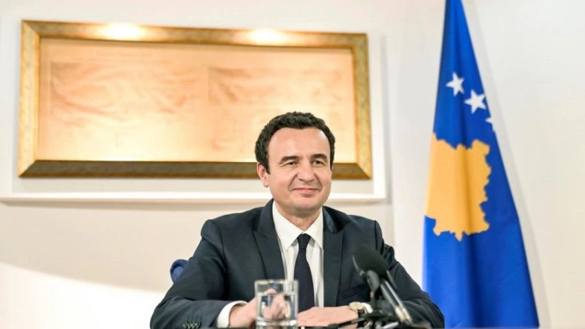 gacaferi kurti i zuri mat te gjithe me nje levizje 6a95dab367e4e