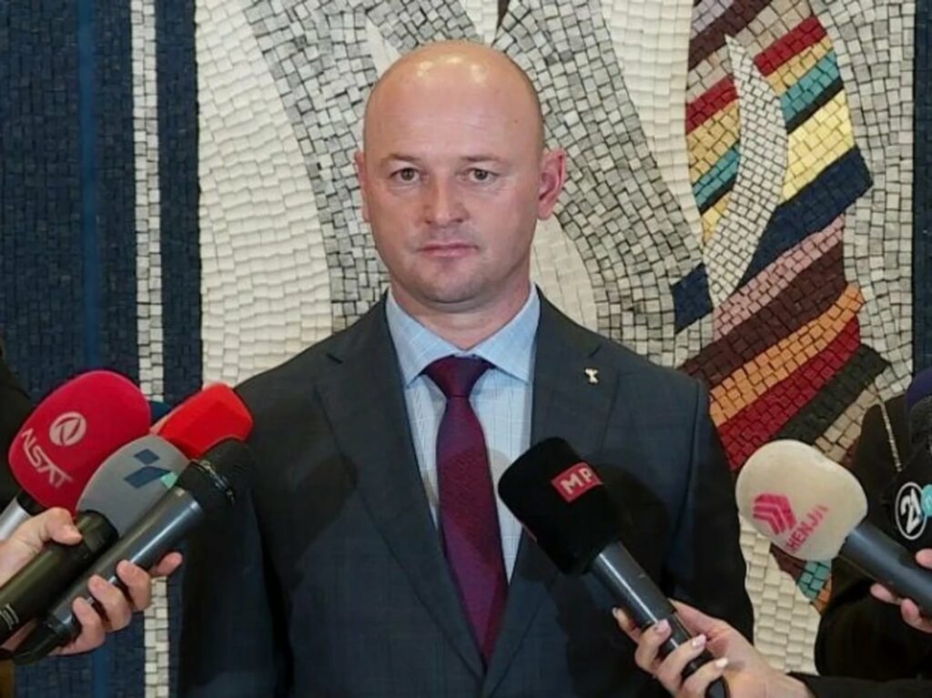 Islam Abazi nuk do të kërkojë mandat të dytë në krye të Prokurorisë për Krim të Organizuar 3 islam abazi nuk do te kerkoje mandat te dyte ne krye te prokurorise per krim te organizuar 6a86ef5569ca2