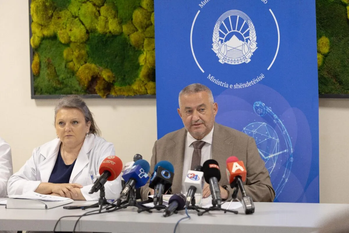klekovski gjithsej 43 raste me ethe te nilit perendimor 6a8840ce31674