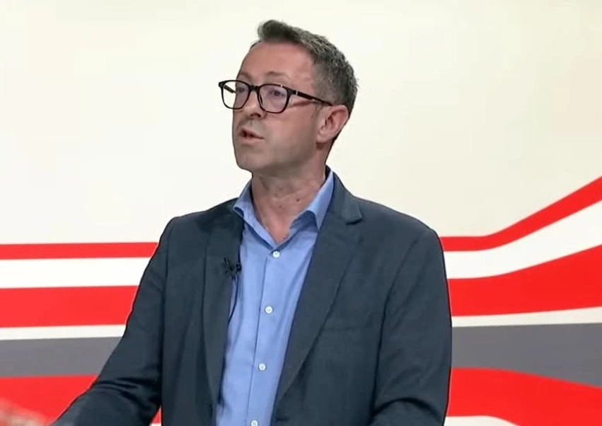 Krasniqi reagon ashpër ndaj opozitës: U kanë ardhur në ndihmë “shokët e Radoiçiqit” 1 krasniqi reagon ashper ndaj opozites u kane ardhur ne ndihme shoket e radoiciqit 6a7652f75cc8f