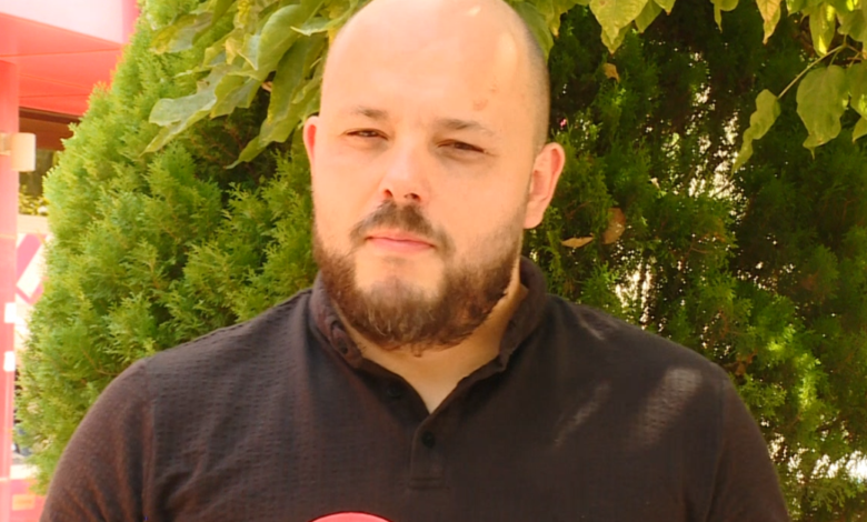 Kreu i komunës së Butelit mbron drejtoreshën e shkollës “Penko” për mbylljen e paraleles shqipe 3 kreu i komunes se butelit mbron drejtoreshen e shkolles penko per mbylljen e paraleles shqipe 6a931fe650721