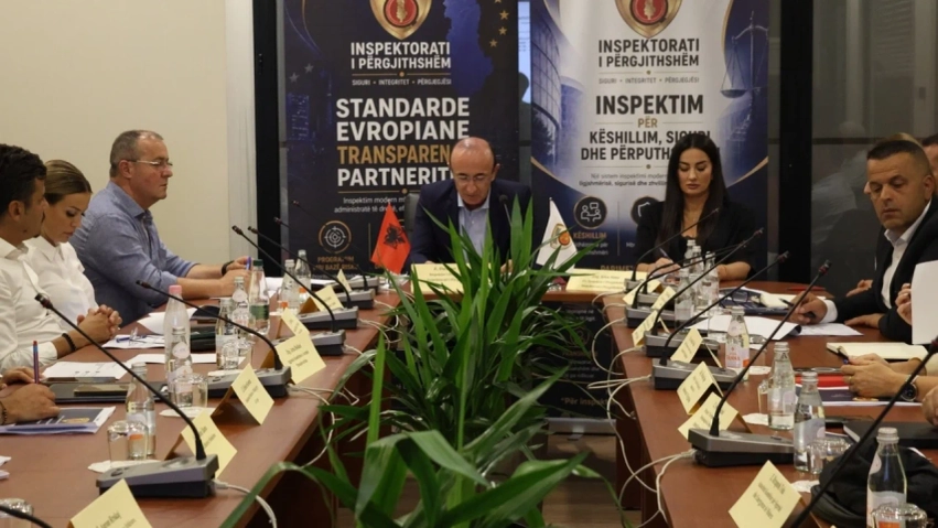 Mbledhja e qeverisë në Pogradec, kryeinspektori Sula: Ndryshojnë prioritetet e inspektorateve, transparencë dhe përgjegjshmëri 3 mbledhja e qeverise ne pogradec kryeinspektori sula ndryshojne prioritetet e inspektorateve transparence dhe pergjegjshmeri 6a91ae70c07a3