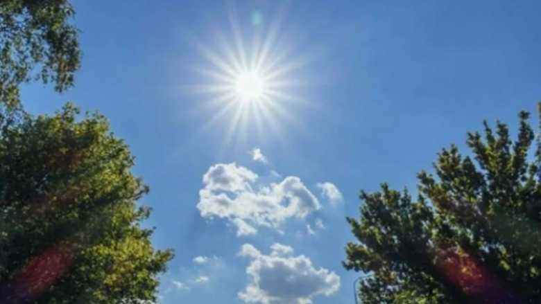 Mot me diell dhe temperatura deri në 36°C 5 mot me diell dhe temperatura deri ne 36c 6a81710f77b5c