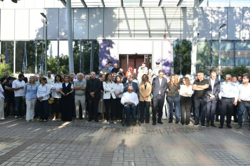 PDK e Aleanca protestojnë para Qeverisë 2 pdk e aleanca protestojne para qeverise 6a8d435c86312