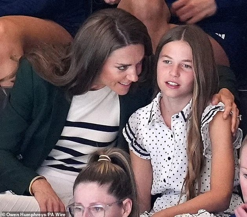 princesha charlotte ndjek gjurmet e kate 11 vjecarja i bashkohet ekipit te netbollit 6a81c17c9258d