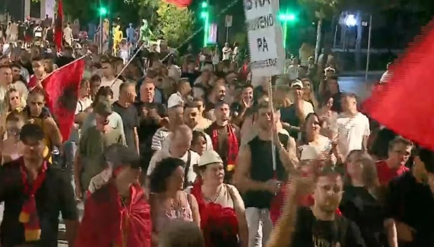 rama jepe doreheqjen mbyllet protesta e 73 te kunder qeverise protestuesit thirrje per largimin e kryeministrit 6a7b995487e7e