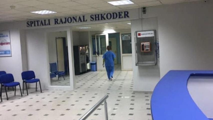 Shkodër, 49-vjeçarja humb jetën në spital, dyshohet se konsumoi sasi të madhe medikamentesh 3 shkoder 49 vjecarja humb jeten ne spital dyshohet se konsumoi sasi te madhe medikamentesh 6a74ad754997d