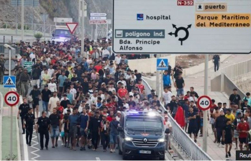 Të paktën 67 viktima në Ceuta, Spanja kritikon reagimin e BE-së 3 te pakten 67 viktima ne ceuta spanja kritikon reagimin e be se 6a6e168585d30