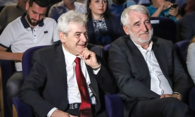 thaci nuk ka pasur dokument per ndarjen e maqedonise do ta padis ali ahmetin ne emer te arben xhaferit per keso deklaratash 6a8072a2aac6c