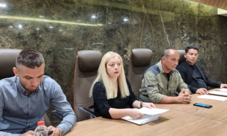 Uji në Gostivar tani mund të pihet 2 uji ne gostivar tani mund te pihet 6a7f2120bcf6c