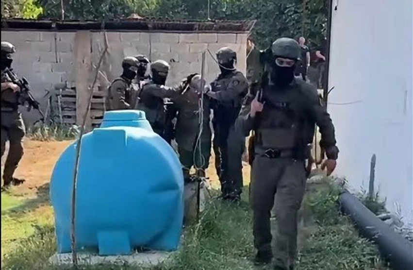 ylli zalla lihet ne burg avokati nuk paraqet rrezikshmeri te larte armet ishin te vjetra dhe municionet pjeserisht te paperdorshme 6a857c9174a66