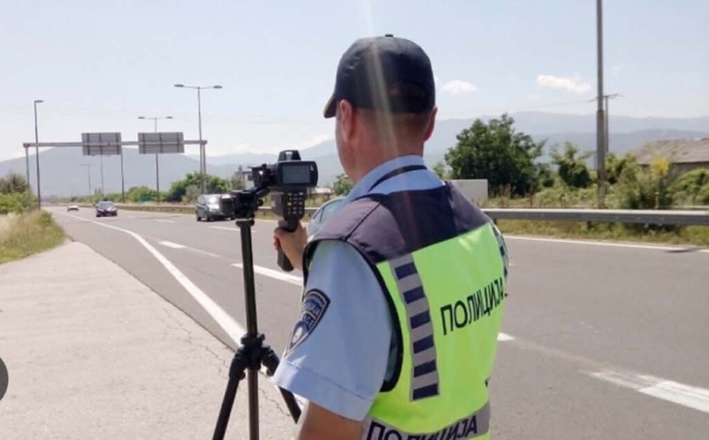 23 vjecari kapet duke vozitur 119 km h ne zone te kufizuar ne 50 km h 6aae7c5024574