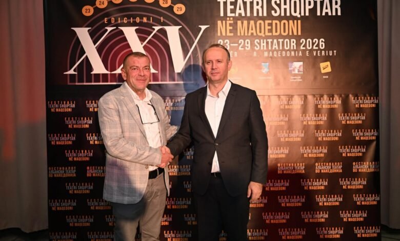Afrim Gashi në Dibër: “Një çerek shekulli i Festivalit të Teatrit Shqiptar është histori e rëndësishme e kulturës” 2 afrim gashi ne diber nje cerek shekulli i festivalit te teatrit shqiptar eshte histori e rendesishme e kultures 6ab44dcd8c2b8