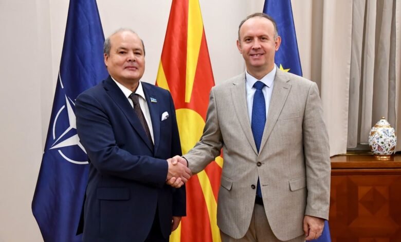 afrim gashi zhvillon takim lamtumires me ambasadorin e kazakistanit 6aaadae4b5eb9