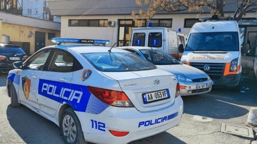 Aksident fatal në aksin Bradashesh-Peqin, humb jetën një këmbësore 1 aksident fatal ne aksin bradashesh peqin humb jeten nje kembesore 6ab0e1f480f02