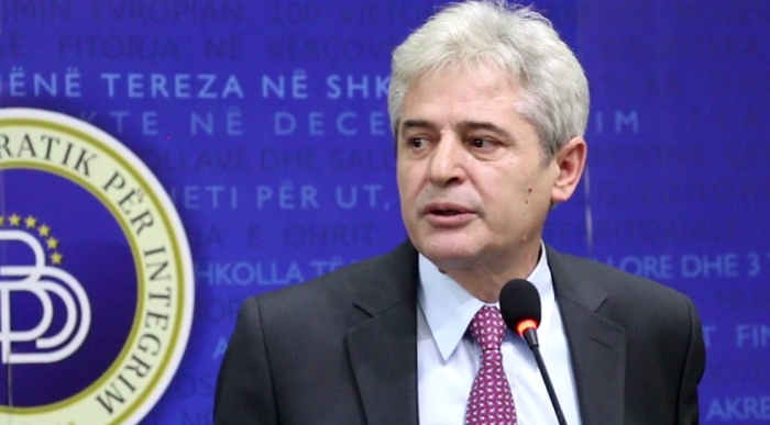 bdi godet vlen in nga lufta kunder bixhozit te festat me parate e lotarise 6aa9364d1b8aa
