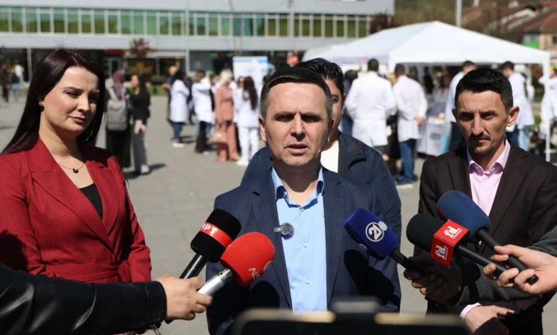bilall kasami ka bisedime me valbon limanin dhe isen shabanin opozita eshte e percare 6a9d3b61761a0