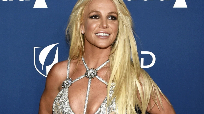 Britney Spears shpërthen ndaj babait: Pyes veten pse Zoti ia mori këmbët 3 britney spears shperthen ndaj babait pyes veten pse zoti ia mori kembet 6aa7fcfd03418