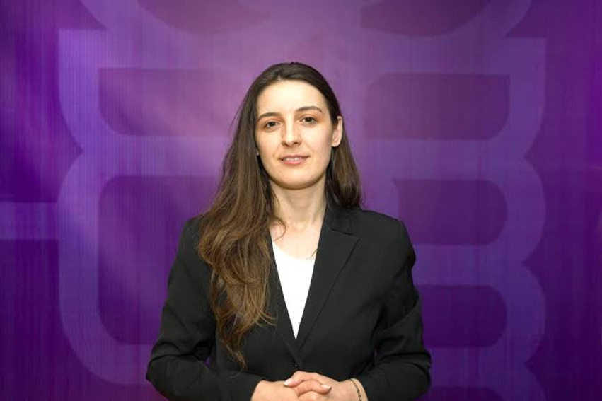 “Daja i Zegjinesë më rrëmbeu dhe përdhunoi”, reagon deputetja socialiste: Organet ligjzbatuese të bëjnë punën e tyre 1 daja i zegjinese me rrembeu dhe perdhunoi reagon deputetja socialiste organet ligjzbatuese te bejne punen e tyre 6aa9a1af9a9a1