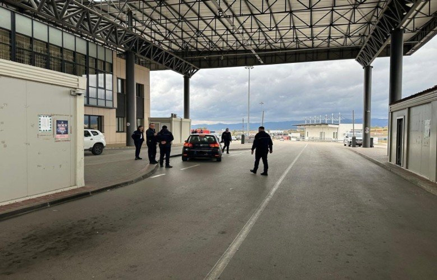 dogana ben thirrje per raportimin e rasteve te dyshuara te korrupsionit 6ab56295bd61f
