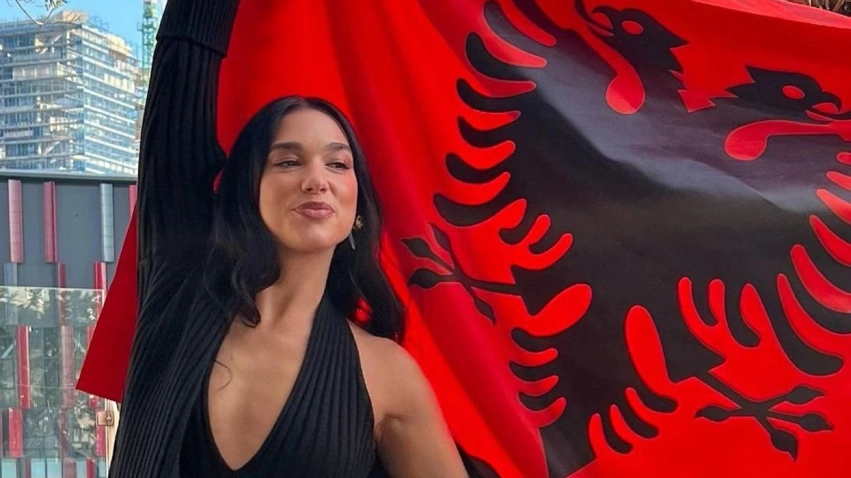dua lipa pas vendimit ne hage liria eshte fitu me gjakun e deshmoreve uck do te mbetet simbol i pavaresise sone 6aabf17cd5f09