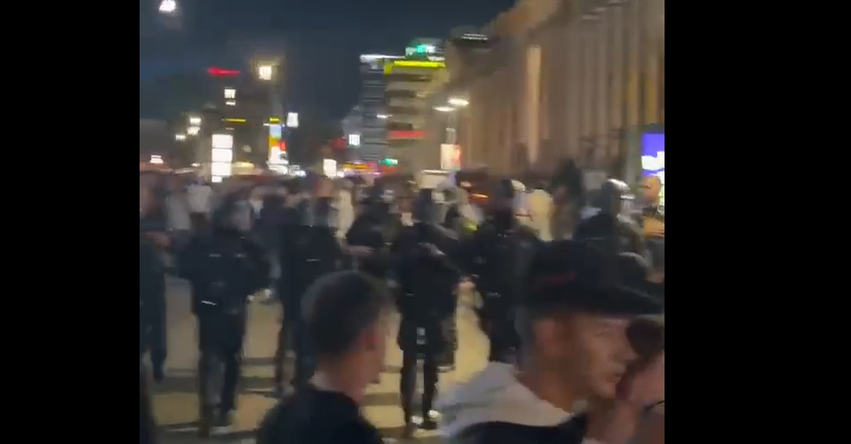 eskalon protesta e shqiptareve ne shtutgart ka te arrestuar 6aaf0352af7f0